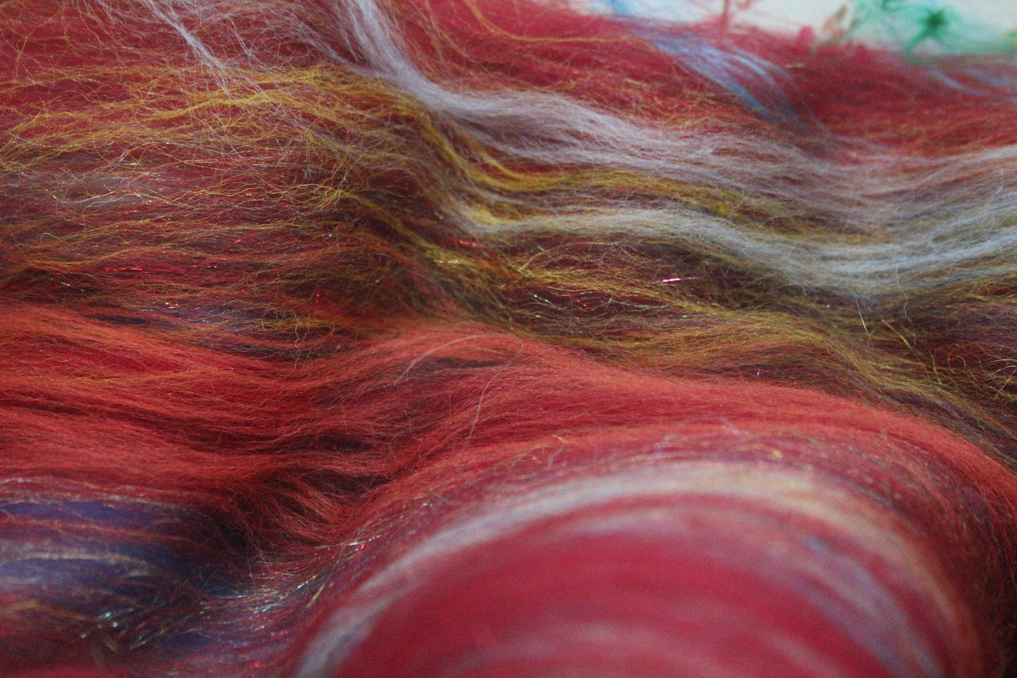 Merino Art Batt - Red - 101 grams 3.5 oz - Wool for felting, spinning and weaving