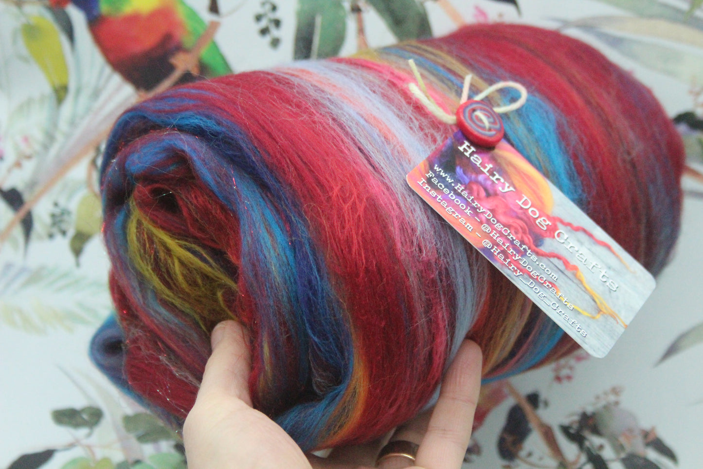Merino Art Batt - Red - 101 grams 3.5 oz - Wool for felting, spinning and weaving