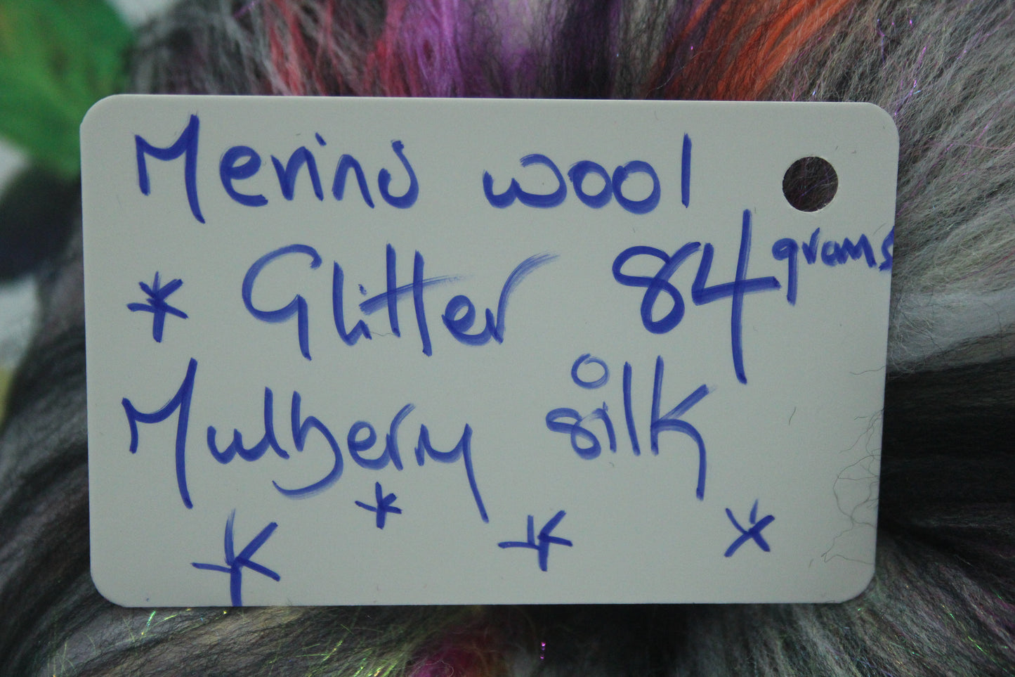 Merino Art Batt - White Grey Black - 84 grams 2.9 oz - Wool for felting, spinning and weaving