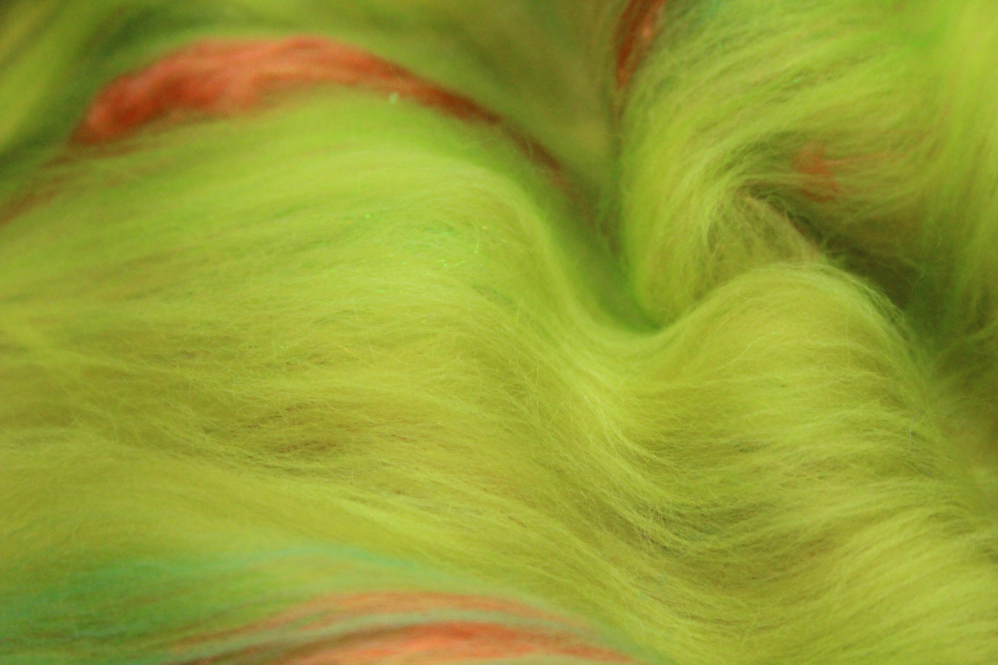 Merino Art Batt - Green Yellow - 66 grams 2.3 oz - Wool for felting, spinning and weaving