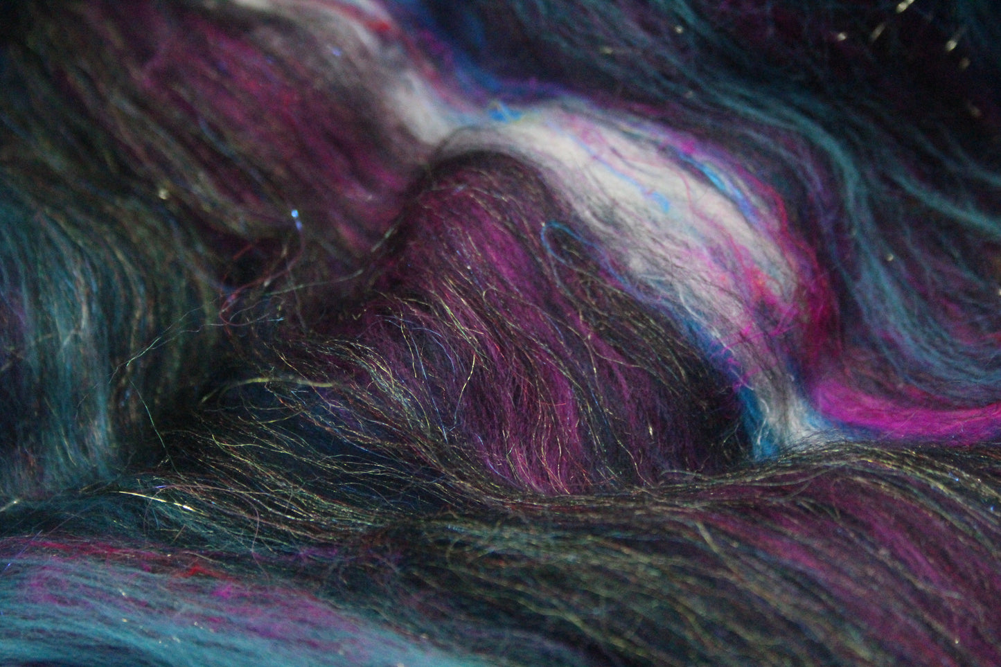 Merino Art Batt - Pink Black Blue - 53 grams 1.8 oz - Wool for felting, spinning and weaving