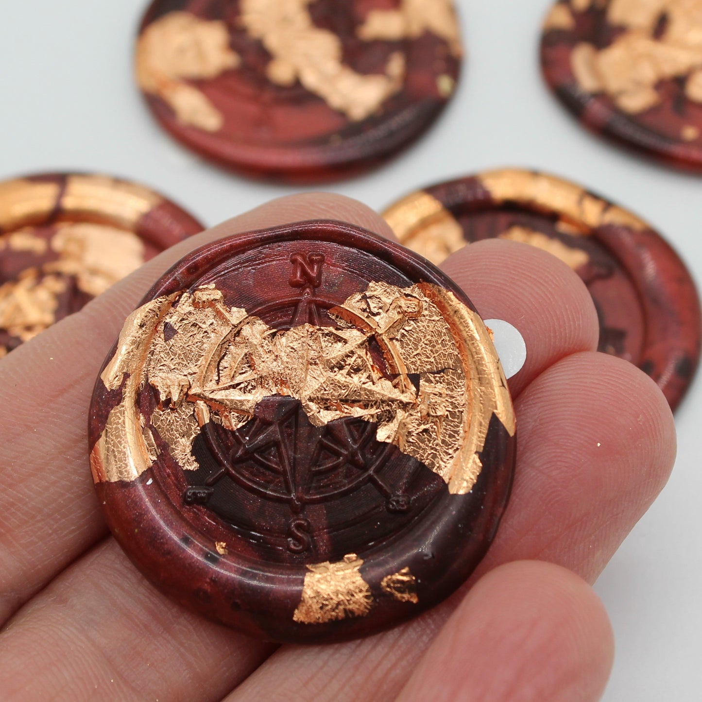 5 x Compass Design - Self Adhesive Seals