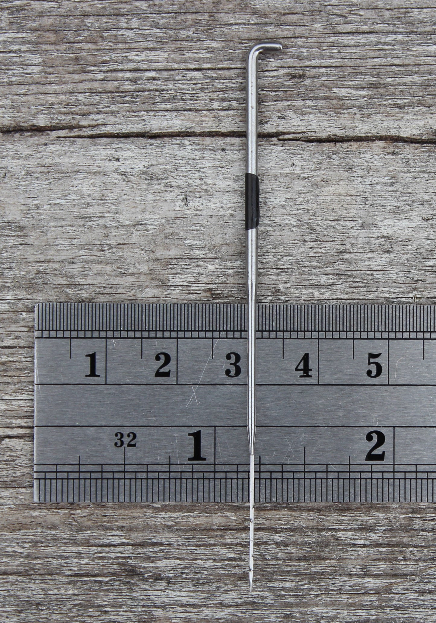 Heavy Gauge Reverse Felting Needle
