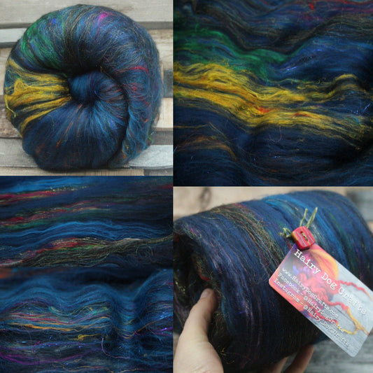 Art Batt  - Blue Black  - 108 grams 3.8 oz - Wool for felting, spinning and weaving