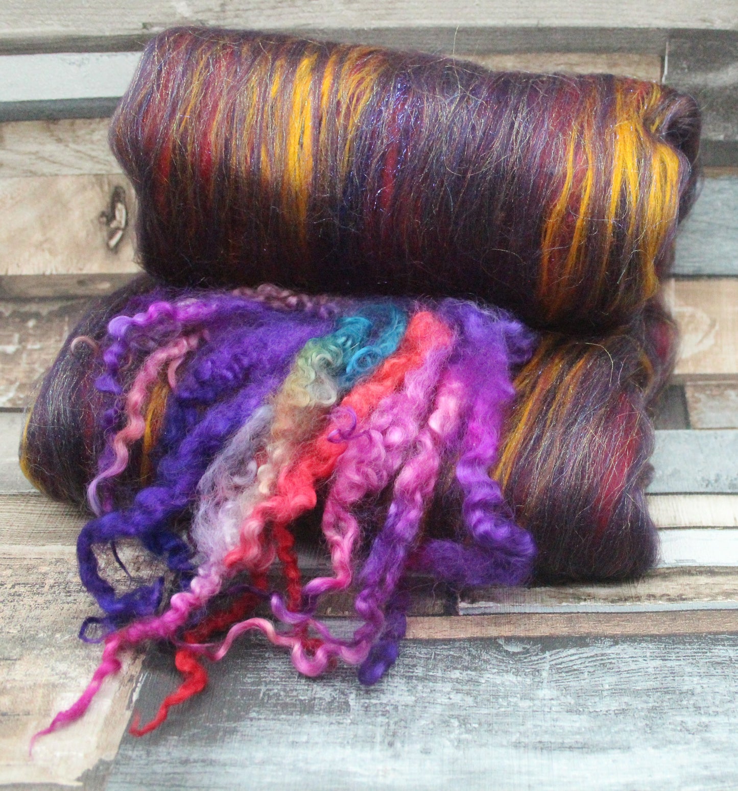 Merino Art Batt  - Purple Red Orange Yellow  -  76 grams 2.6 oz - 5 grams of locks - Wool for felting, spinning and weaving