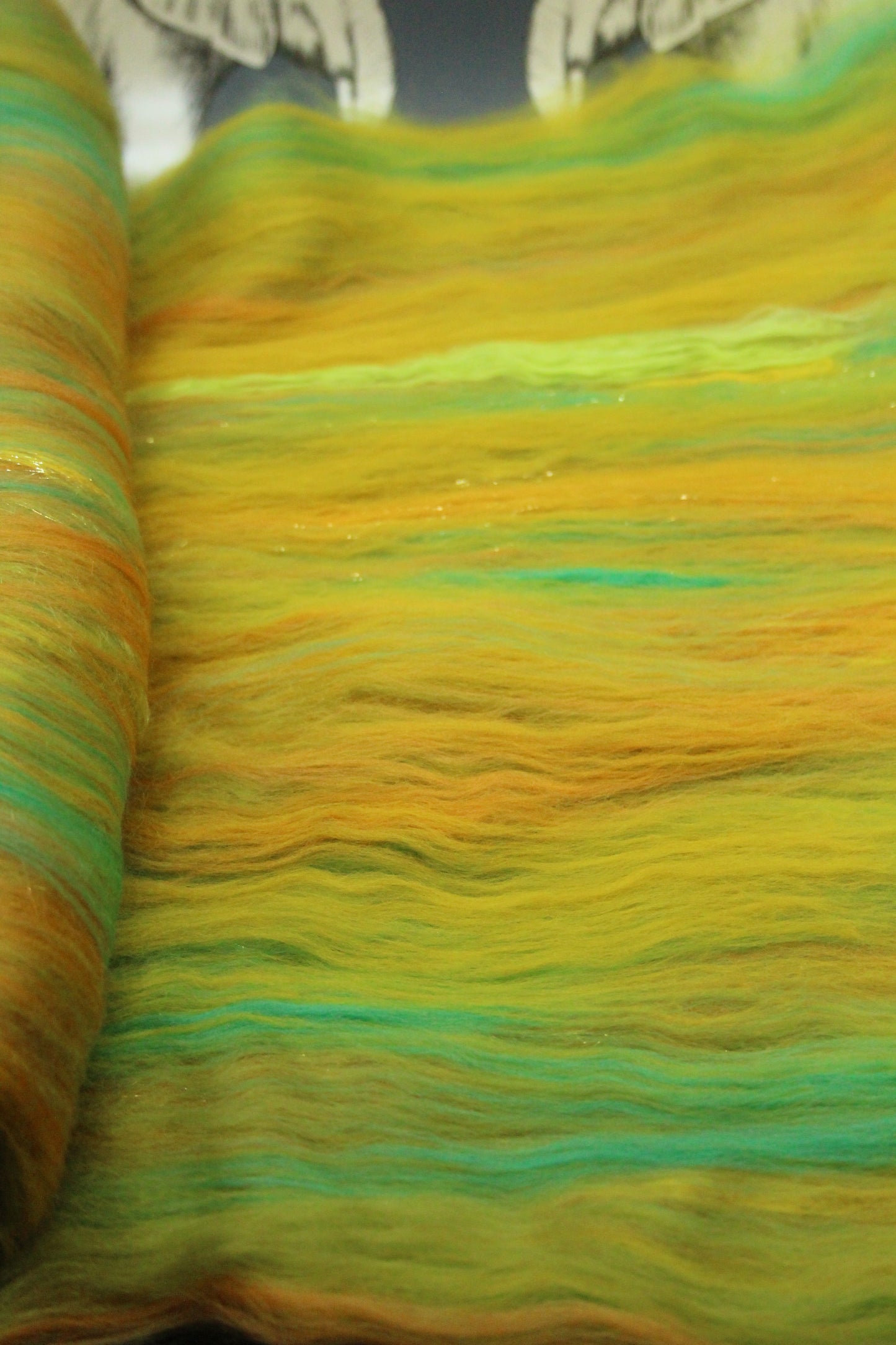 Merino Art Batt  - Yellow Green - 122 grams 4.3 oz - Wool for felting, spinning and weaving