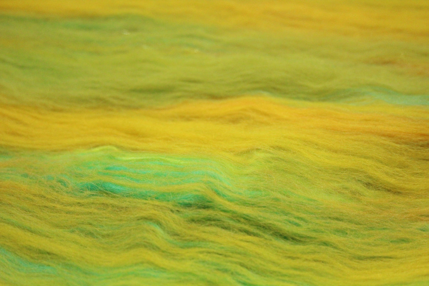 Merino Art Batt  - Yellow Green - 122 grams 4.3 oz - Wool for felting, spinning and weaving