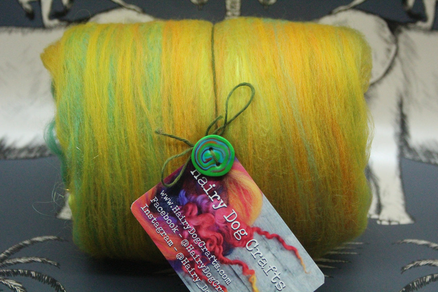 Merino Art Batt  - Yellow Green - 122 grams 4.3 oz - Wool for felting, spinning and weaving