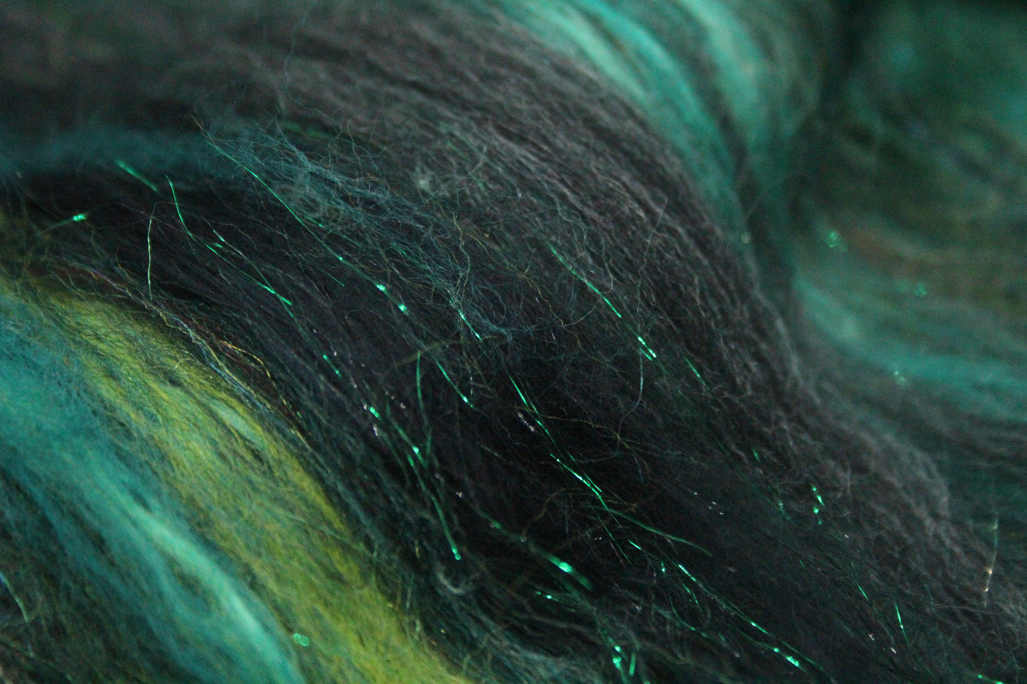 Merino Art Batt  - Green Black - 65 grams 2.2 oz - Wool for felting, spinning and weaving