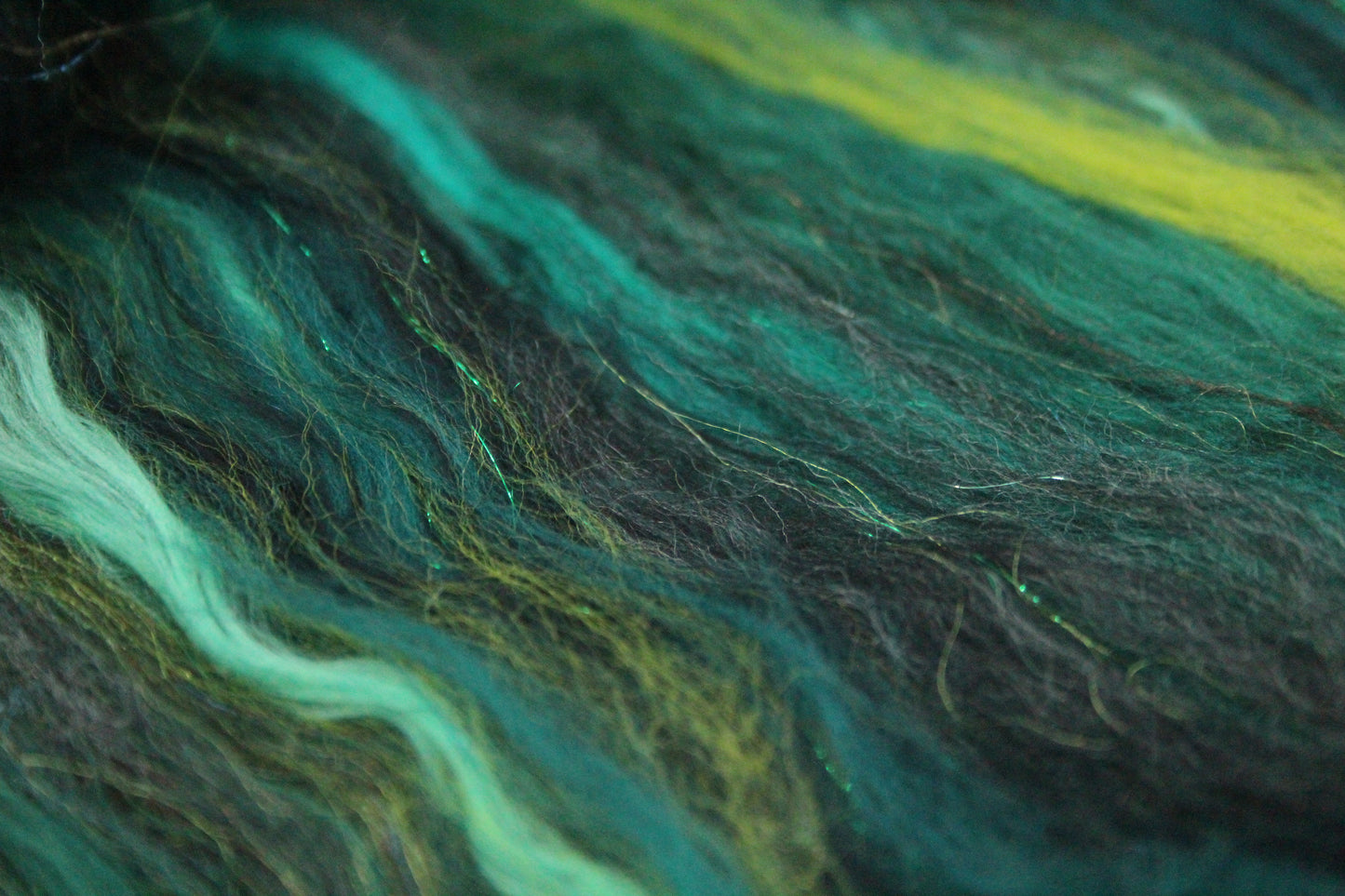 Merino Art Batt  - Green Black - 65 grams 2.2 oz - Wool for felting, spinning and weaving