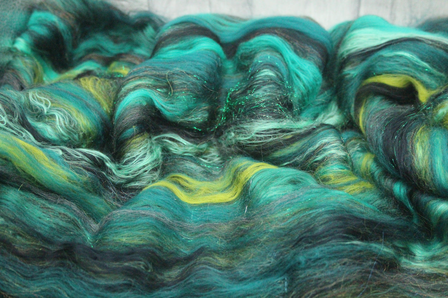 Merino Art Batt  - Green Black - 65 grams 2.2 oz - Wool for felting, spinning and weaving