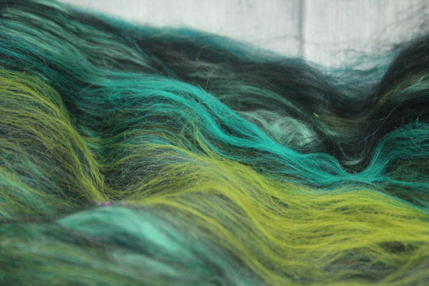 Merino Art Batt  - Green Black - 65 grams 2.2 oz - Wool for felting, spinning and weaving