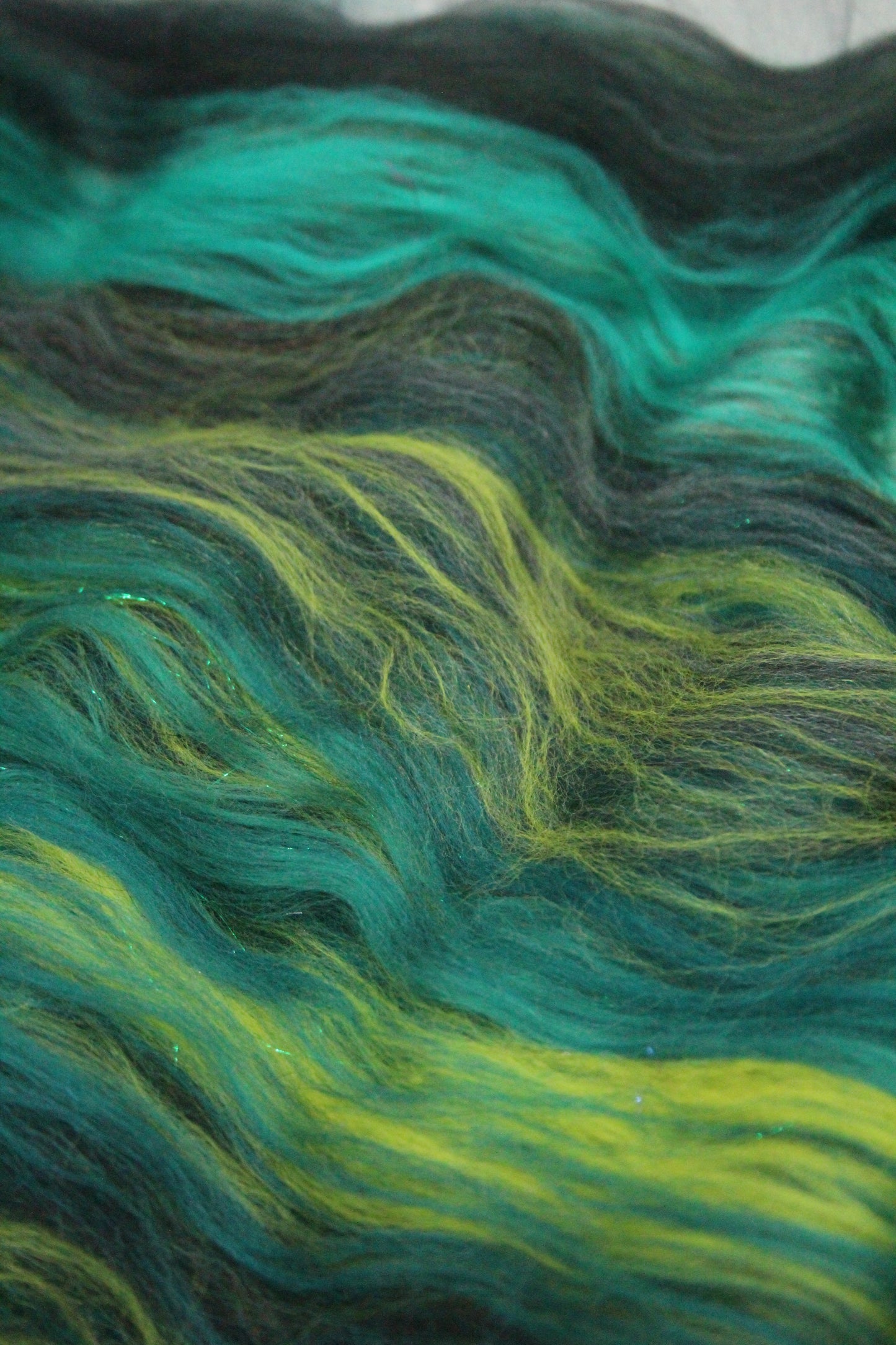 Merino Art Batt  - Green Black - 65 grams 2.2 oz - Wool for felting, spinning and weaving