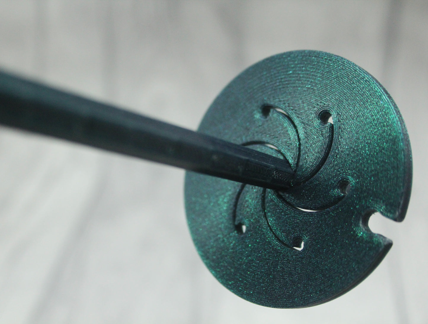 Top Whorl Spindle - (Imperfect) - Flat Pack - Glittery Green (Silver hook)