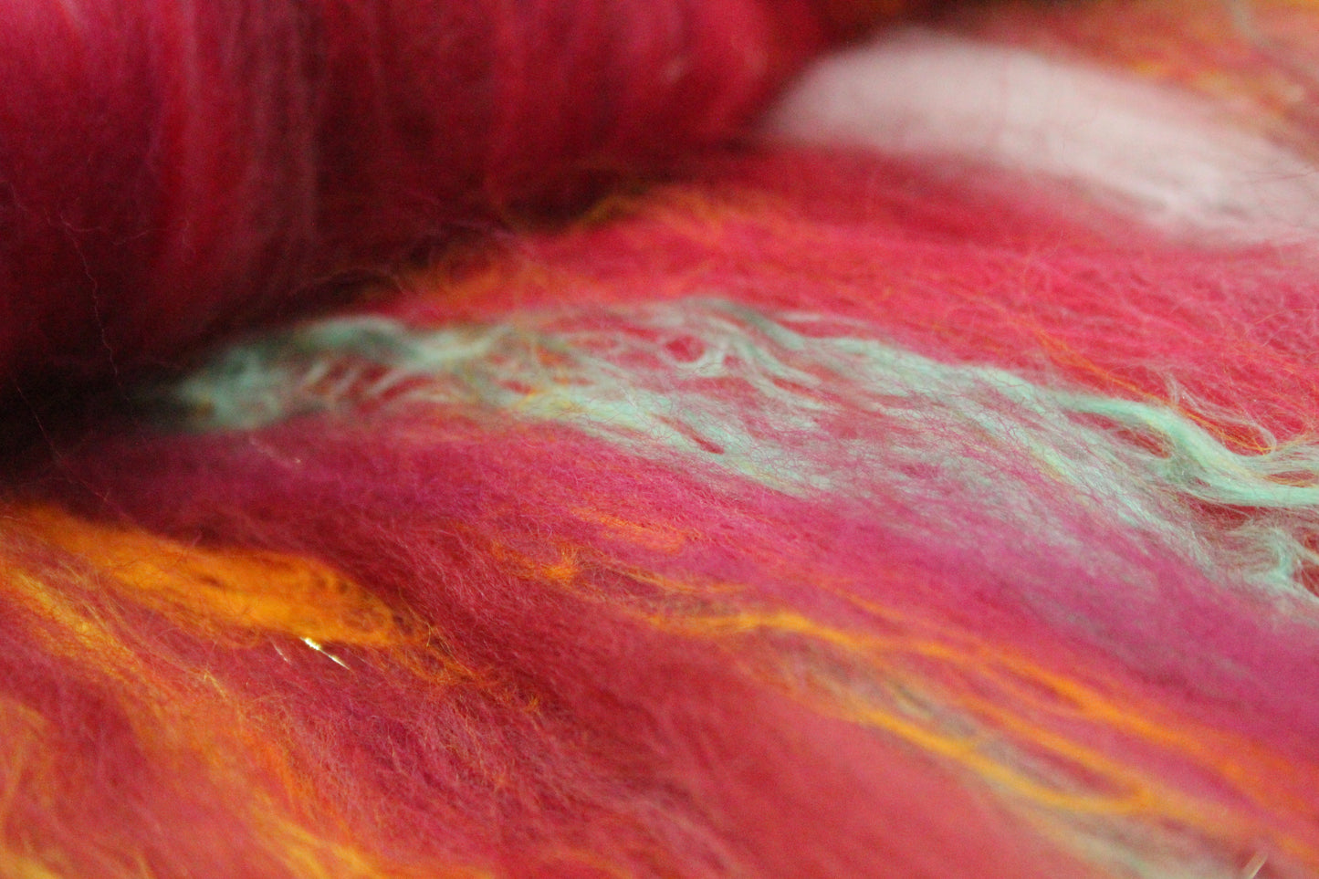 Merino Art Batt  - Red - 35 grams 1.2 oz - Wool for felting, spinning and weaving