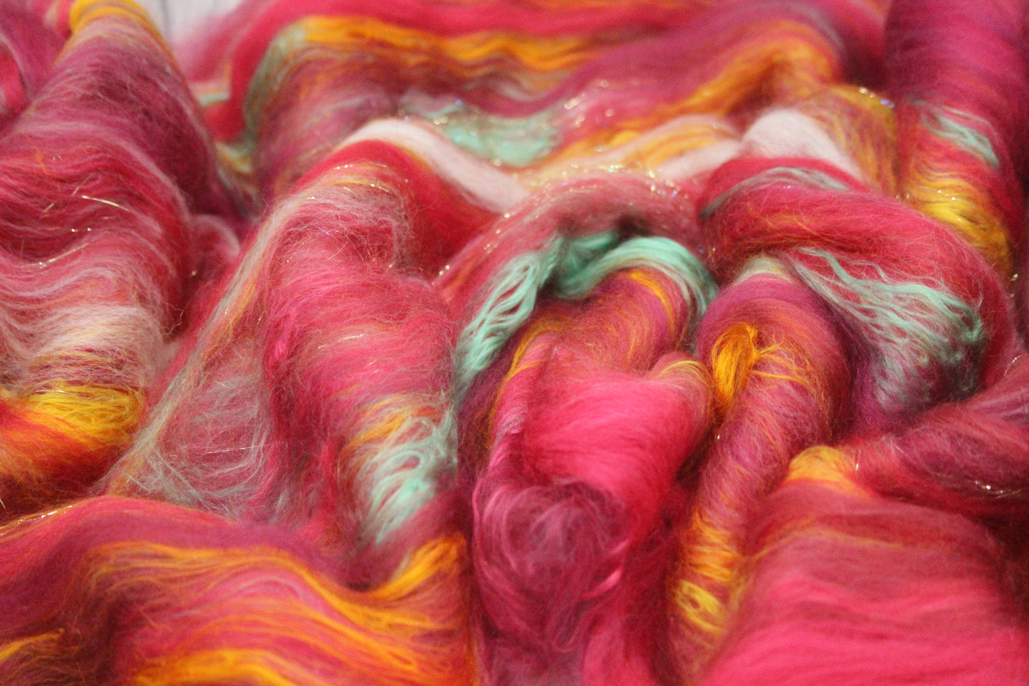 Merino Art Batt  - Red - 35 grams 1.2 oz - Wool for felting, spinning and weaving