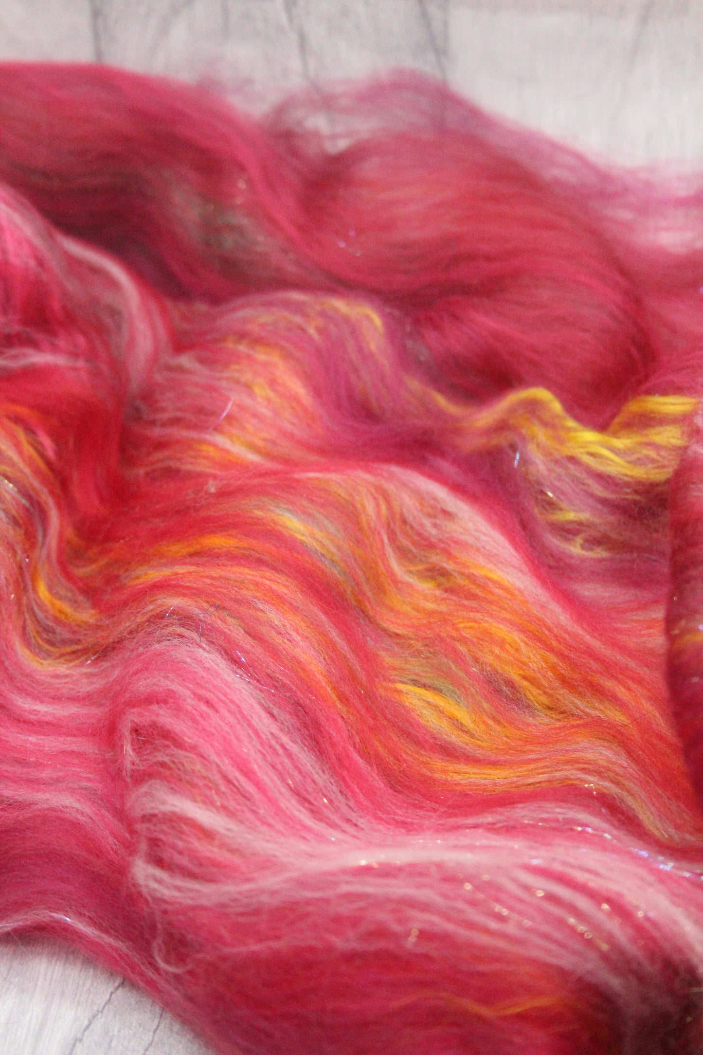 Merino Art Batt  - Red - 35 grams 1.2 oz - Wool for felting, spinning and weaving