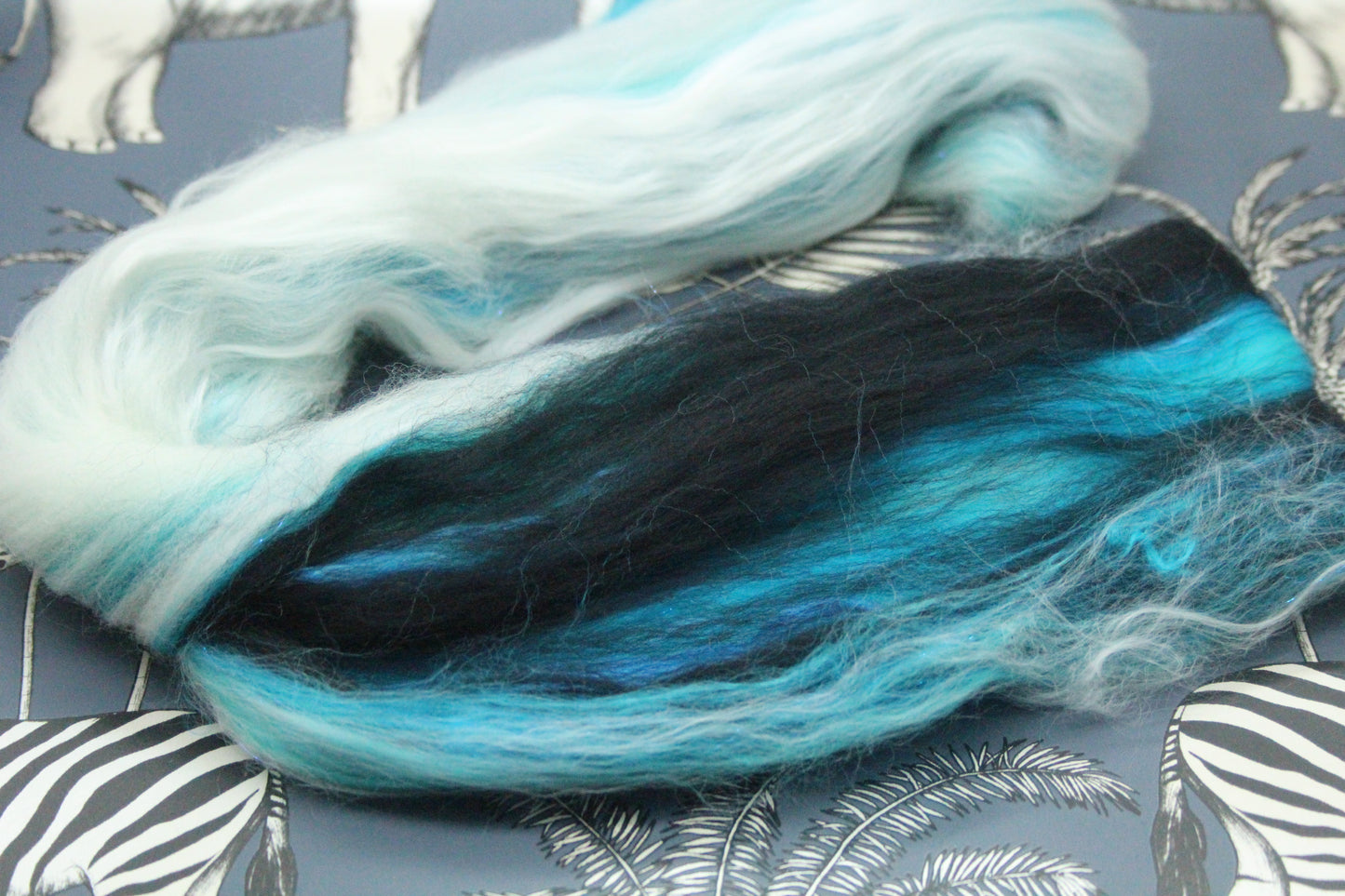 Merino Wool Blend - Black Turquoise White - 17 grams / 0.5 oz  - Fibre for felting, weaving or spinning