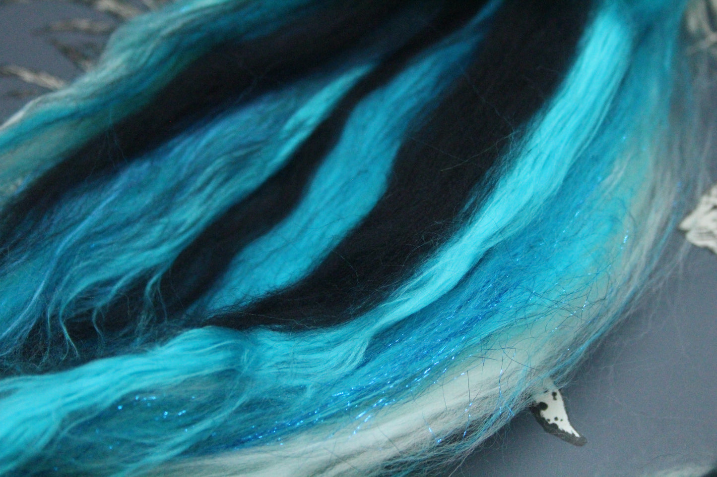 Merino Wool Blend - Black Turquoise White - 40 grams / 1.4 oz  - Fibre for felting, weaving or spinning