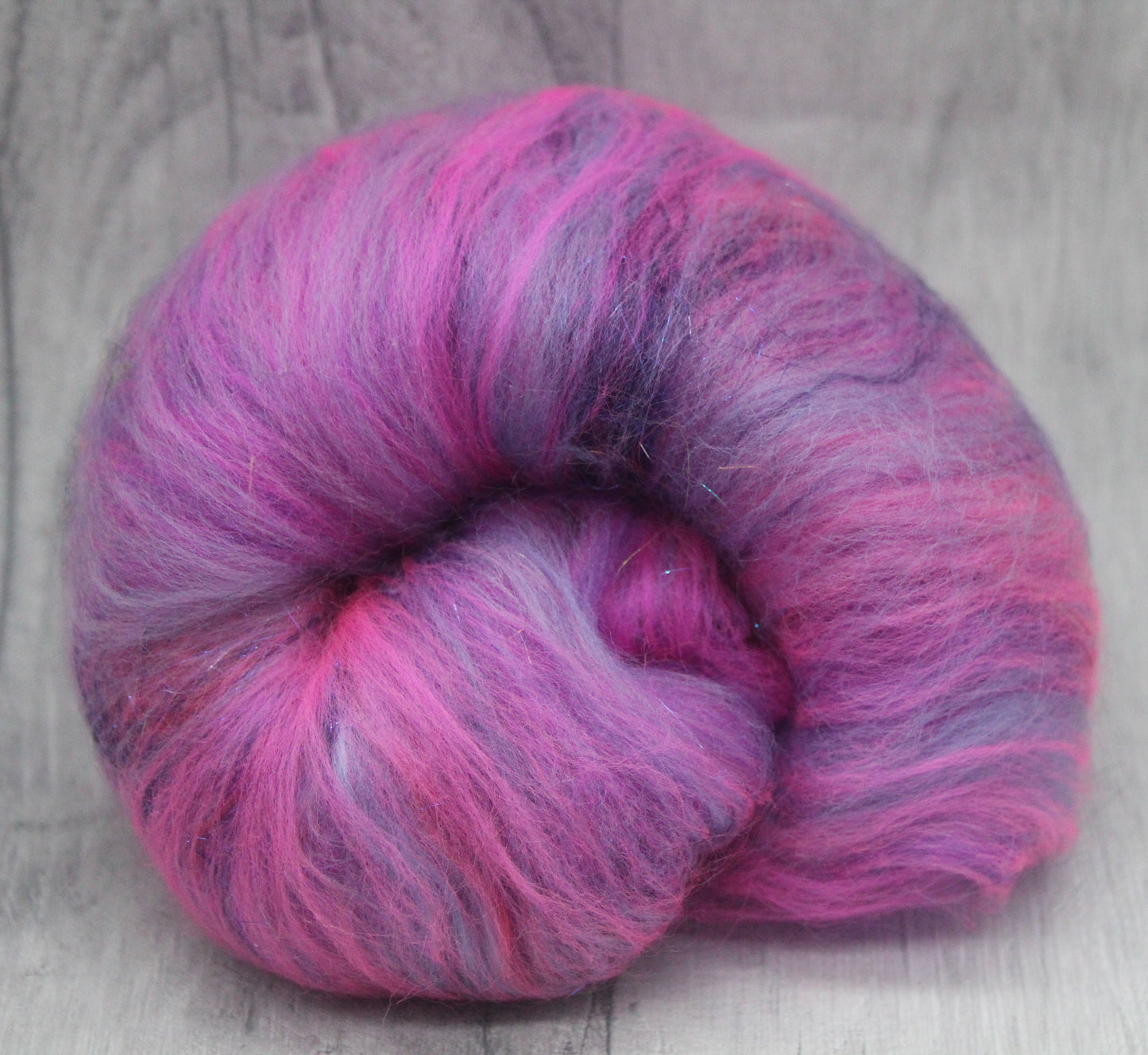 Merino Art Batt  - Purple Pink - 32 grams 1.1 oz - Wool for felting, spinning and weaving