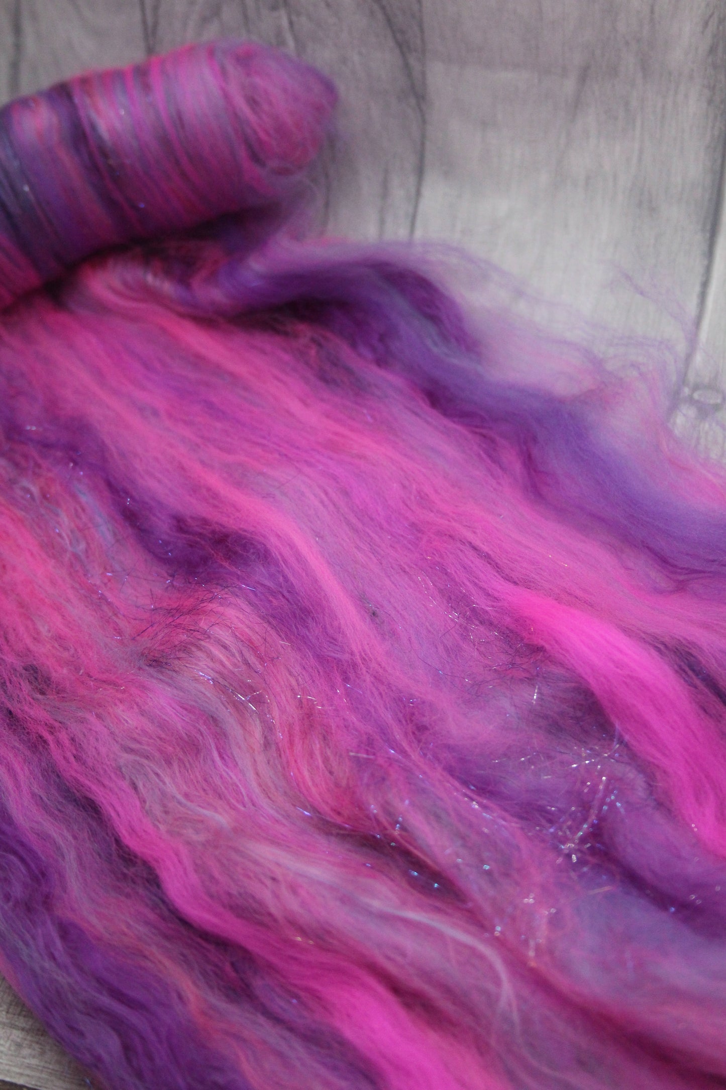 Merino Art Batt  - Purple Pink - 32 grams 1.1 oz - Wool for felting, spinning and weaving