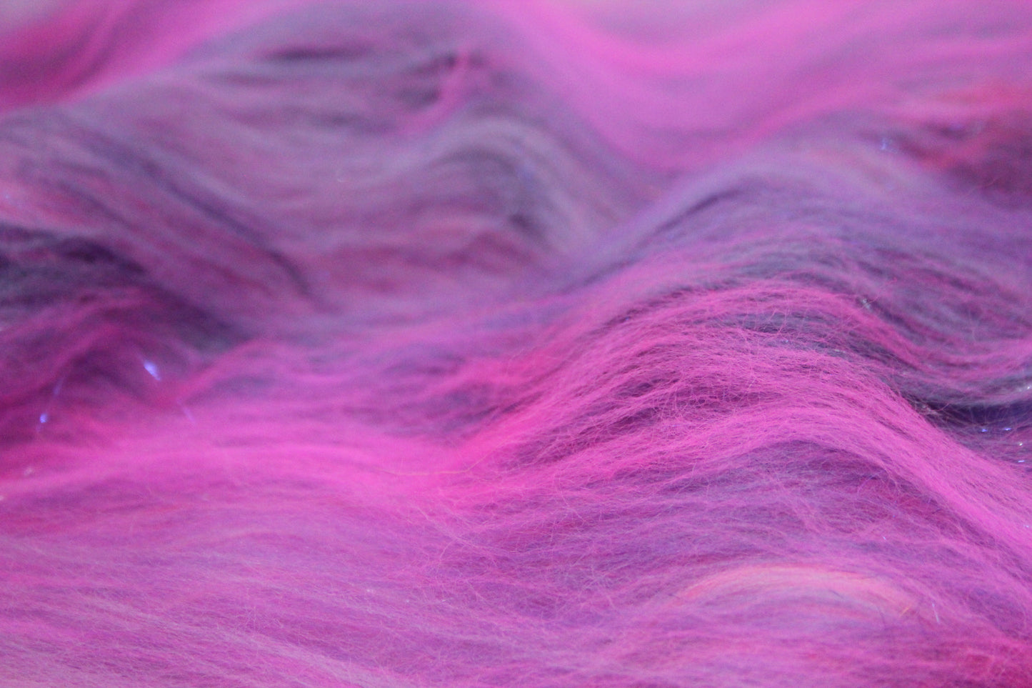 Merino Art Batt  - Purple Pink - 32 grams 1.1 oz - Wool for felting, spinning and weaving