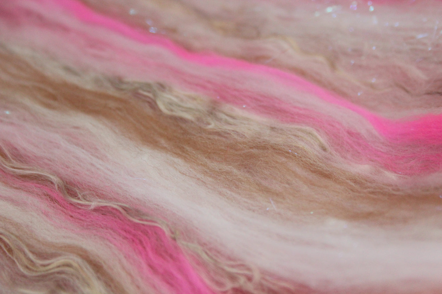 Merino Art Batt  - Brown White Pink - 42 grams 1.4 oz - Wool for felting, spinning and weaving