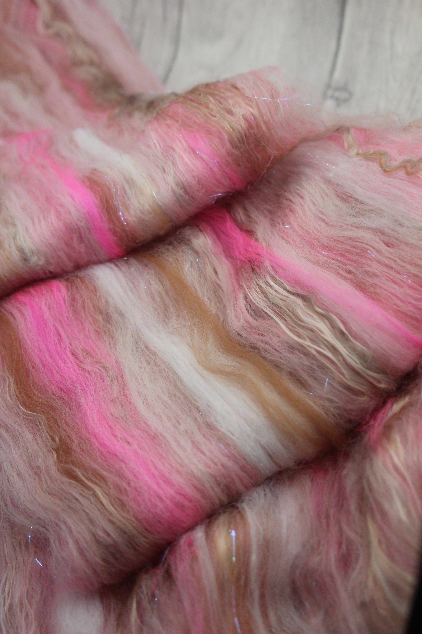 Merino Art Batt  - Brown White Pink - 42 grams 1.4 oz - Wool for felting, spinning and weaving