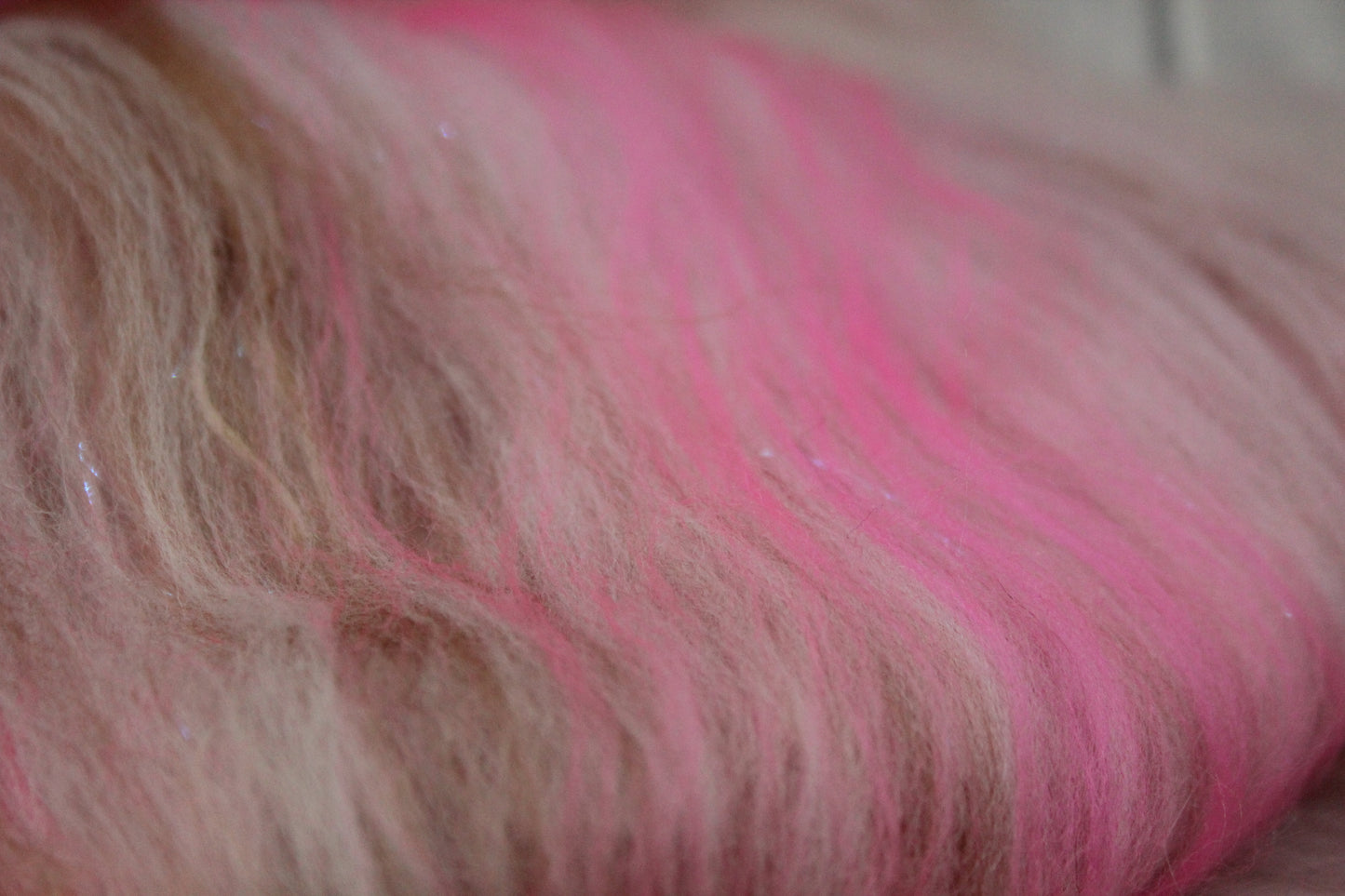 Merino Art Batt  - Brown White Pink - 42 grams 1.4 oz - Wool for felting, spinning and weaving