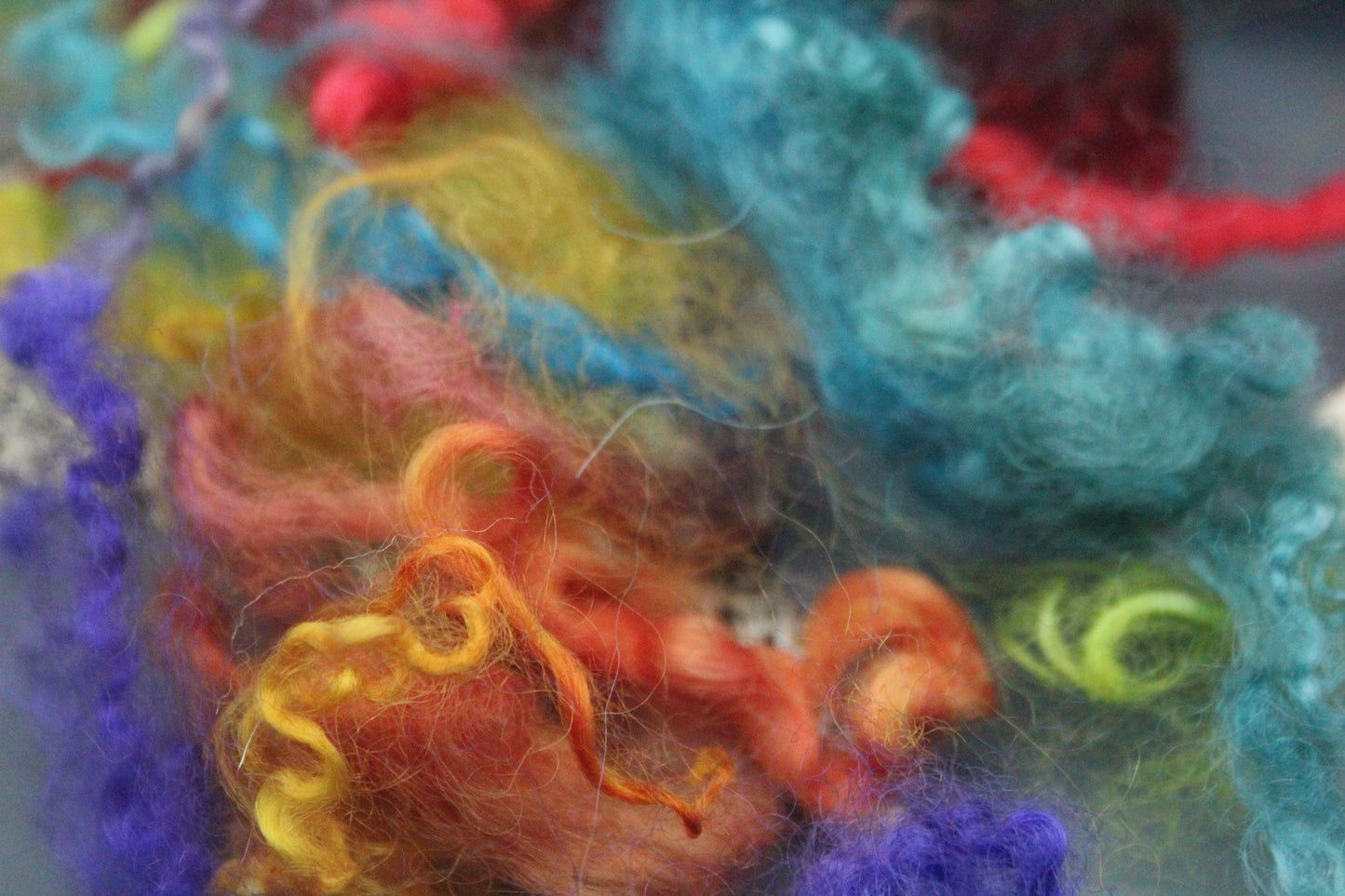 10 Grams Masham Wool Imperfect Locks