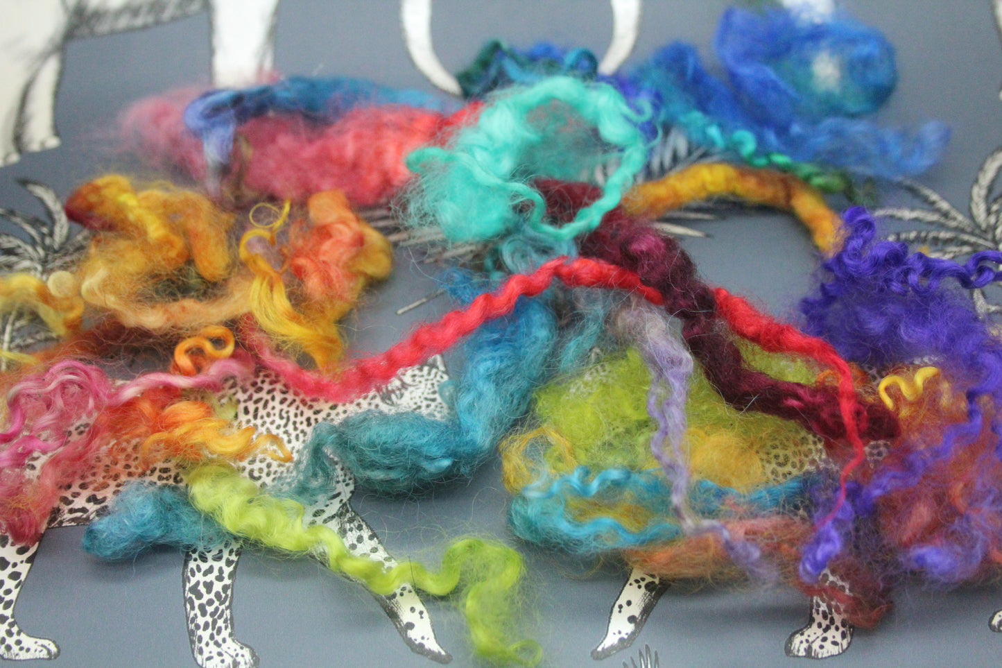 10 Grams Masham Wool Imperfect Locks