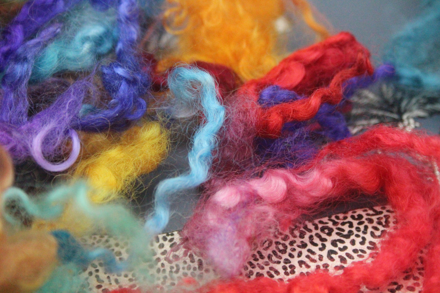 12 Grams Masham Wool Imperfect Locks