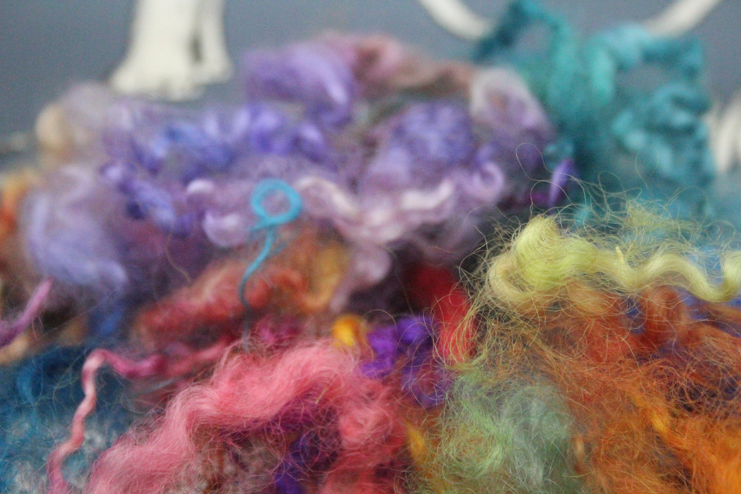 6 Grams Masham Wool Imperfect Locks