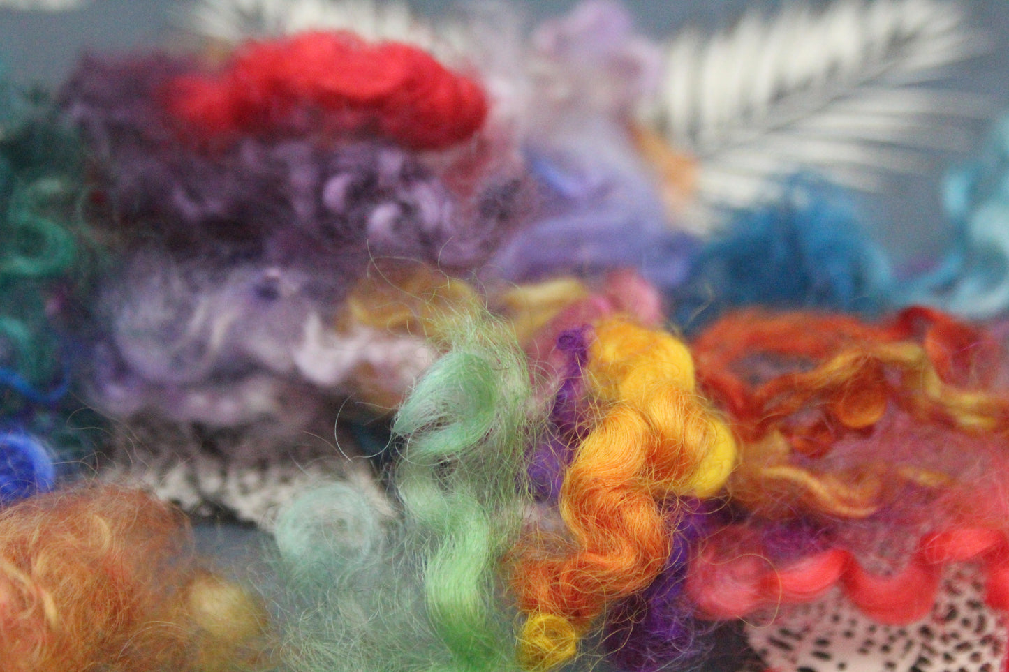 6 Grams Masham Wool Imperfect Locks