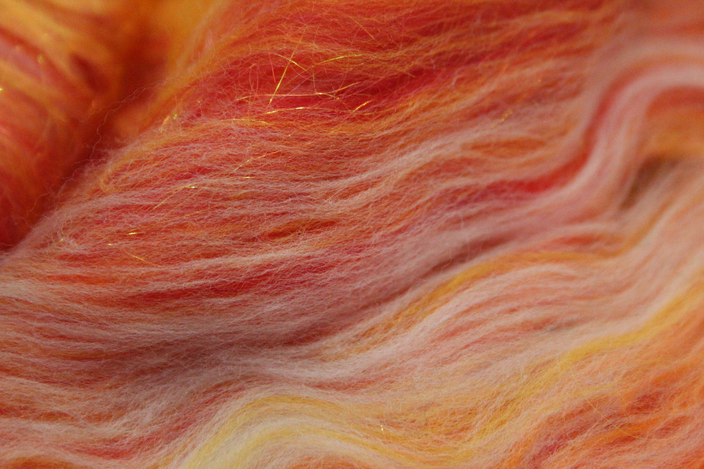 Supersoft Merino Art Batt  - Red Yellow White Orange - 44 grams 1.5 oz - Wool for felting, spinning and weaving