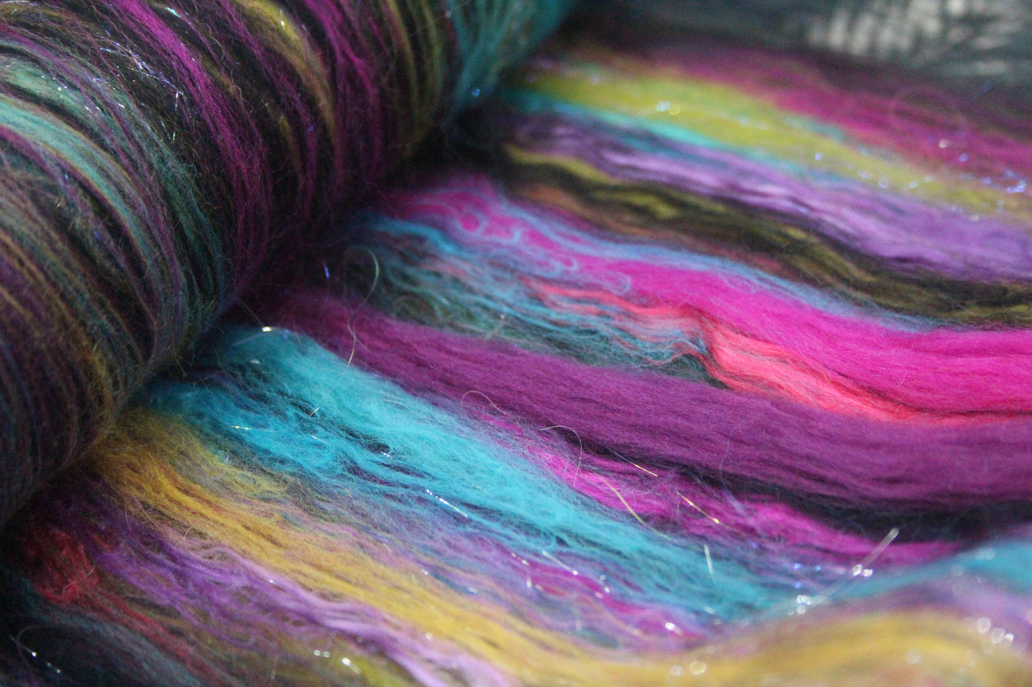 Supersoft Merino Art Batt  - Black Pink Purple Blue - 36 grams 1.2 oz - Wool for felting, spinning and weaving
