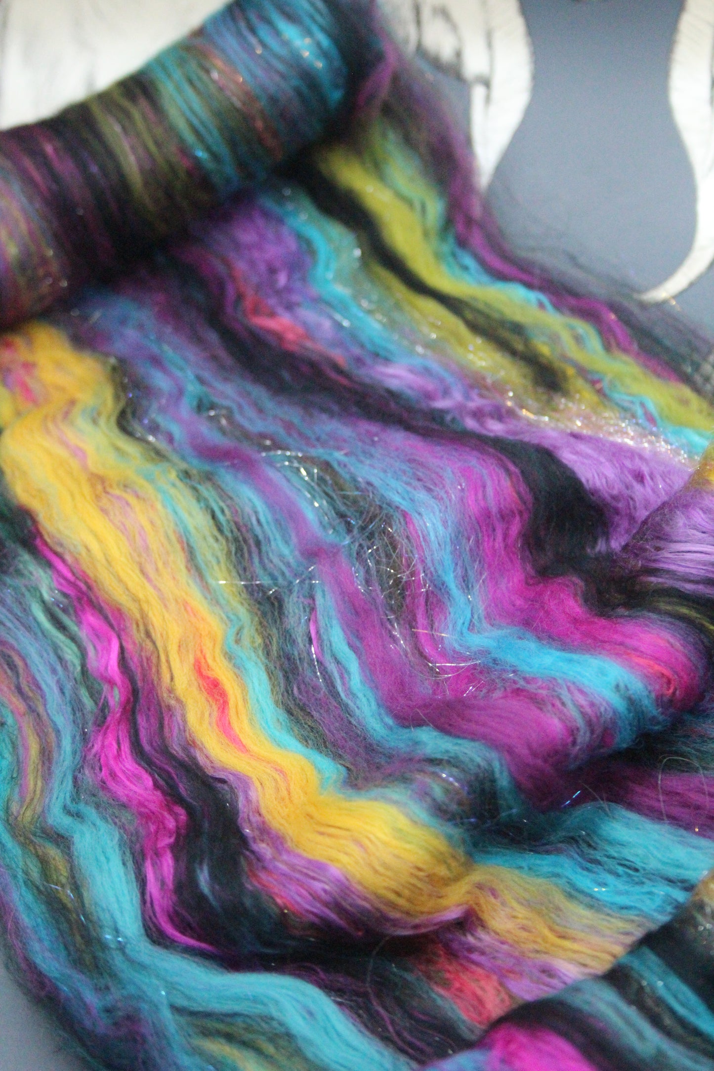 Supersoft Merino Art Batt  - Black Pink Purple Blue - 36 grams 1.2 oz - Wool for felting, spinning and weaving