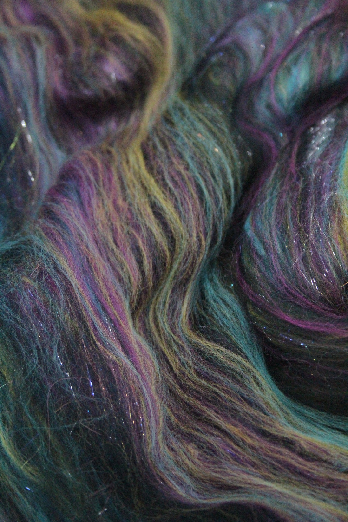 Supersoft Merino Art Batt  - Black Pink Purple Blue - 36 grams 1.2 oz - Wool for felting, spinning and weaving