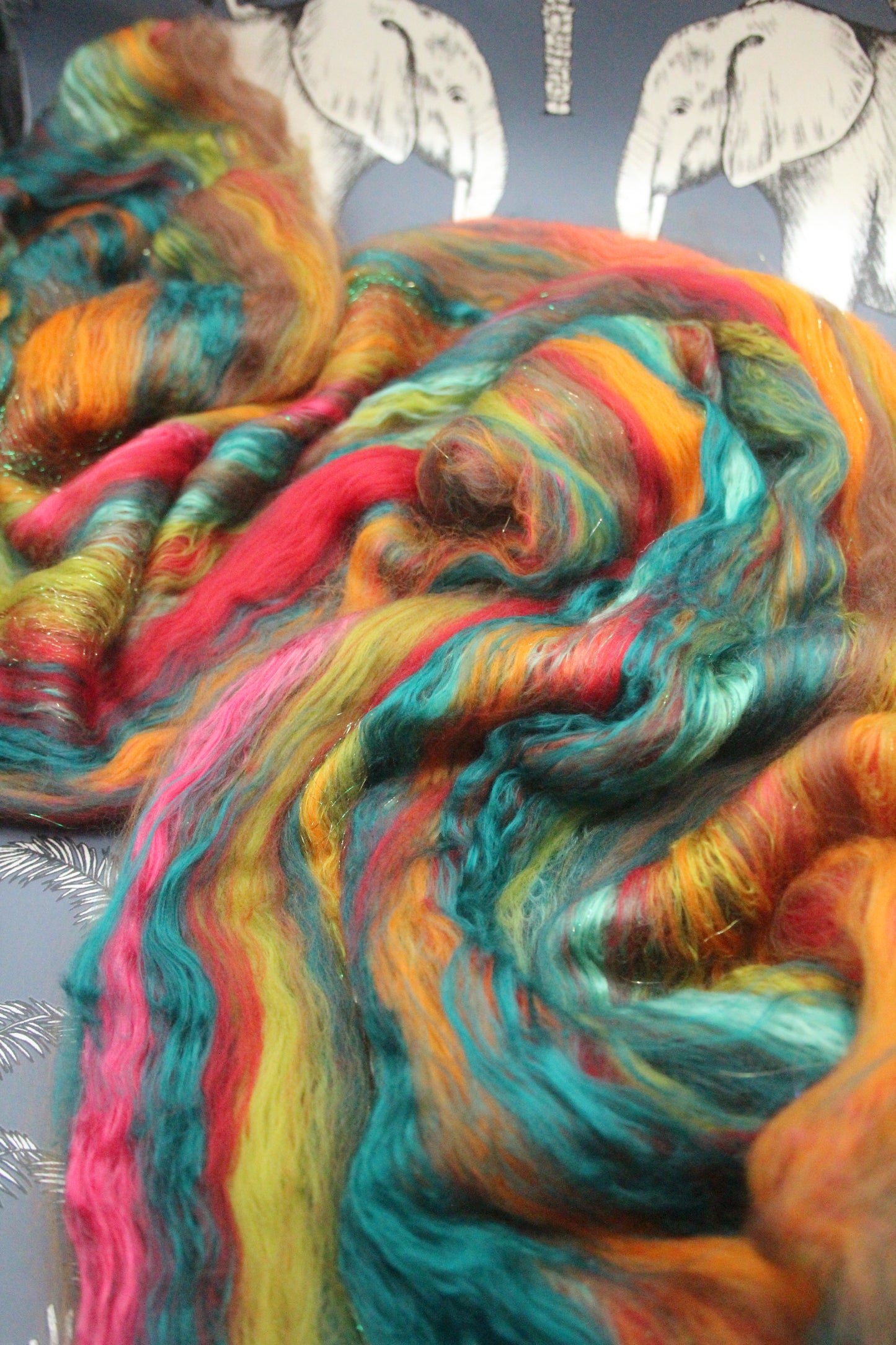Supersoft Merino Art Batt  - Green Orange Red Brown - 35 grams 1.2 oz - Wool for felting, spinning and weaving