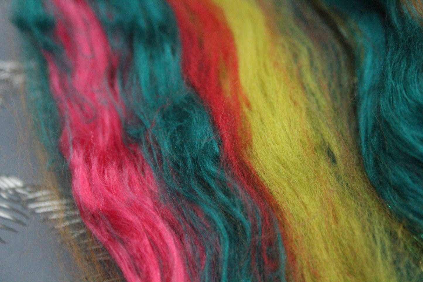 Supersoft Merino Art Batt  - Green Orange Red Brown - 35 grams 1.2 oz - Wool for felting, spinning and weaving