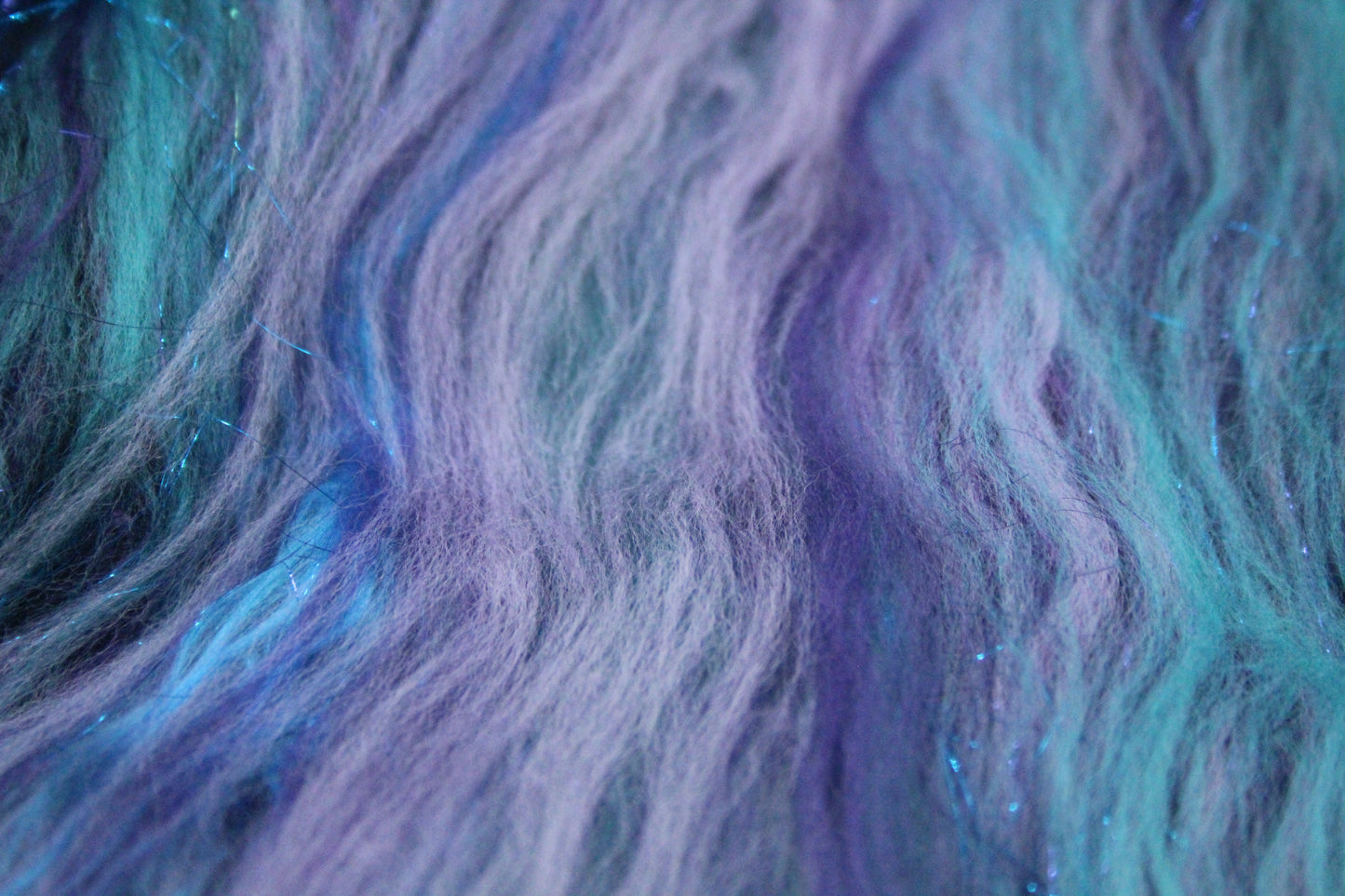 Supersoft Merino Art Batt - Blue Purple Black - 30 grams 1 oz - Wool for felting, spinning and weaving