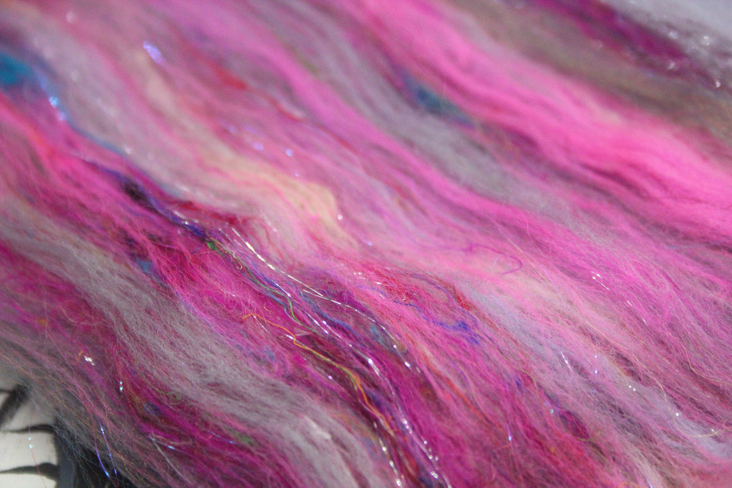 Merino Art Batt  - Grey Pink - 52 grams 1.8 oz - Wool for felting, spinning and weaving