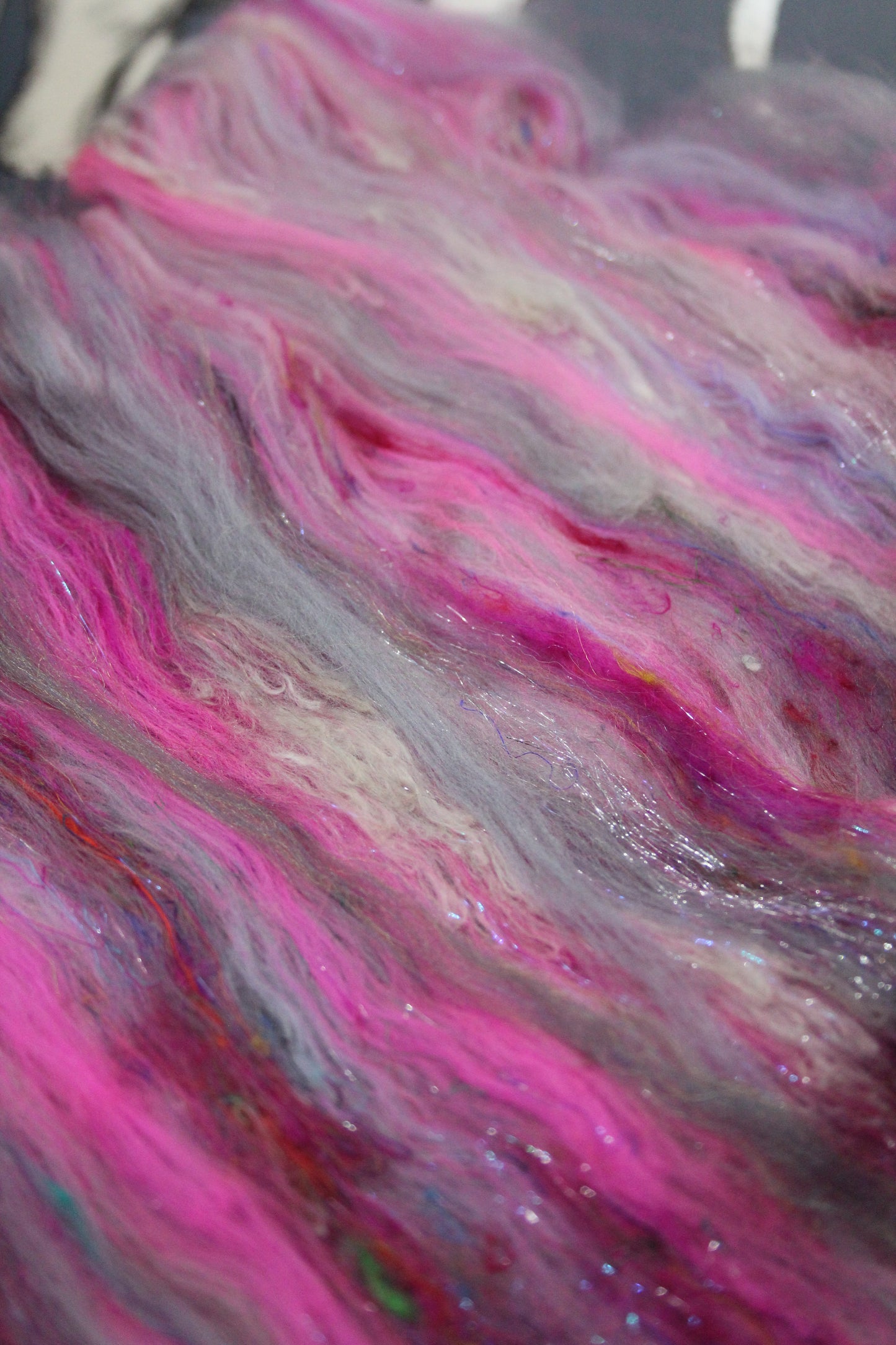 Merino Art Batt  - Grey Pink - 52 grams 1.8 oz - Wool for felting, spinning and weaving