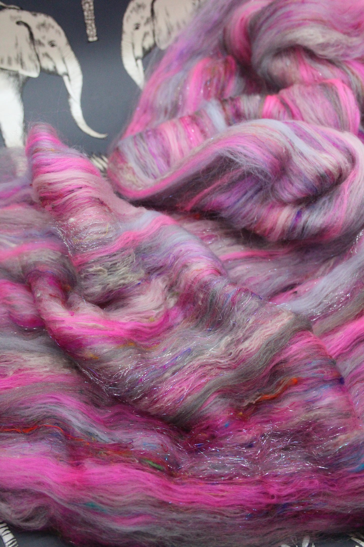 Merino Art Batt  - Grey Pink - 52 grams 1.8 oz - Wool for felting, spinning and weaving