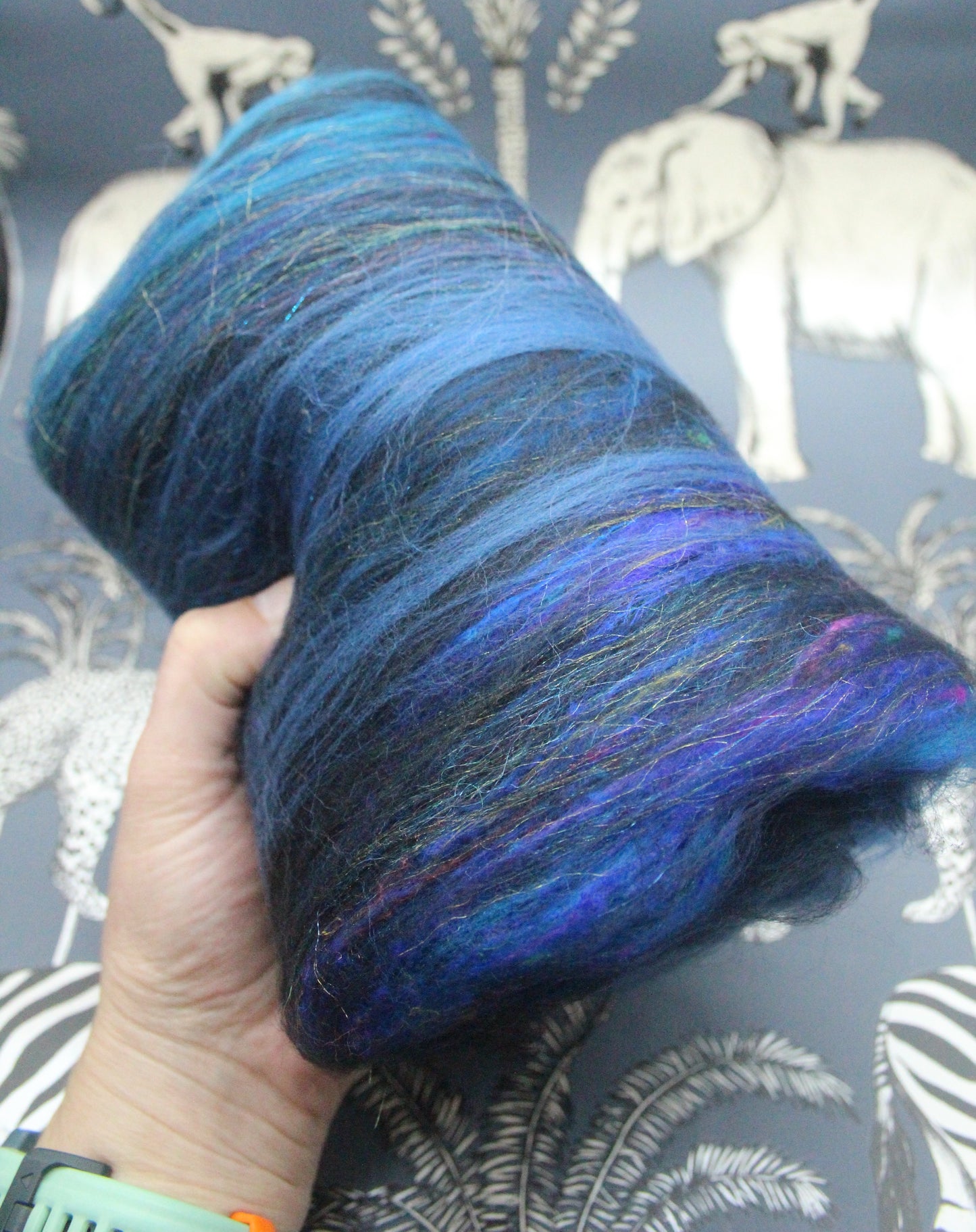 Merino Art Batt  - Blue Black  - 49 grams 1.7 oz - Wool for felting, spinning and weaving