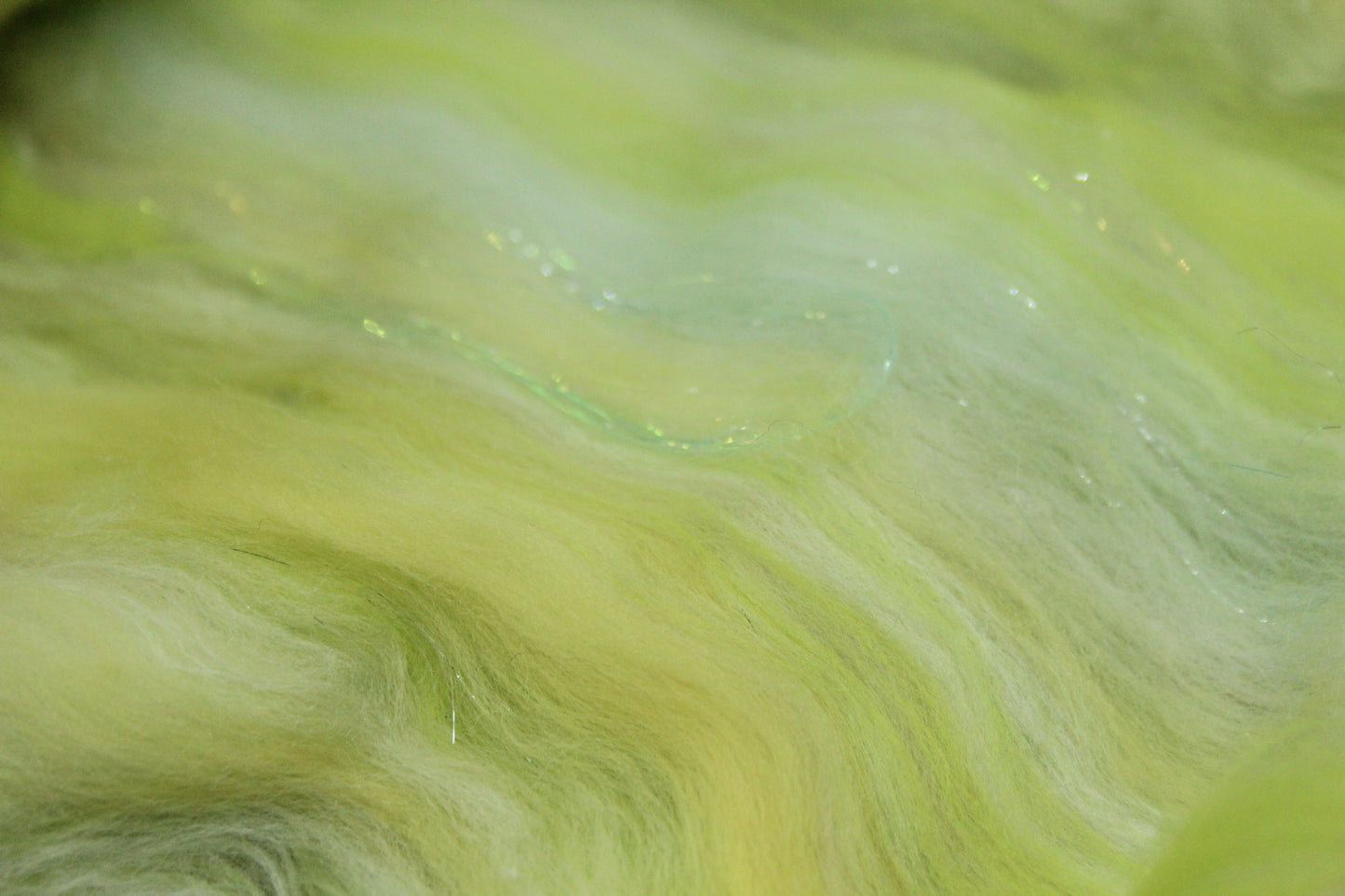 Merino Art Batt  - Green White Yellow  - 52 grams 1.8 oz - Wool for felting, spinning and weaving
