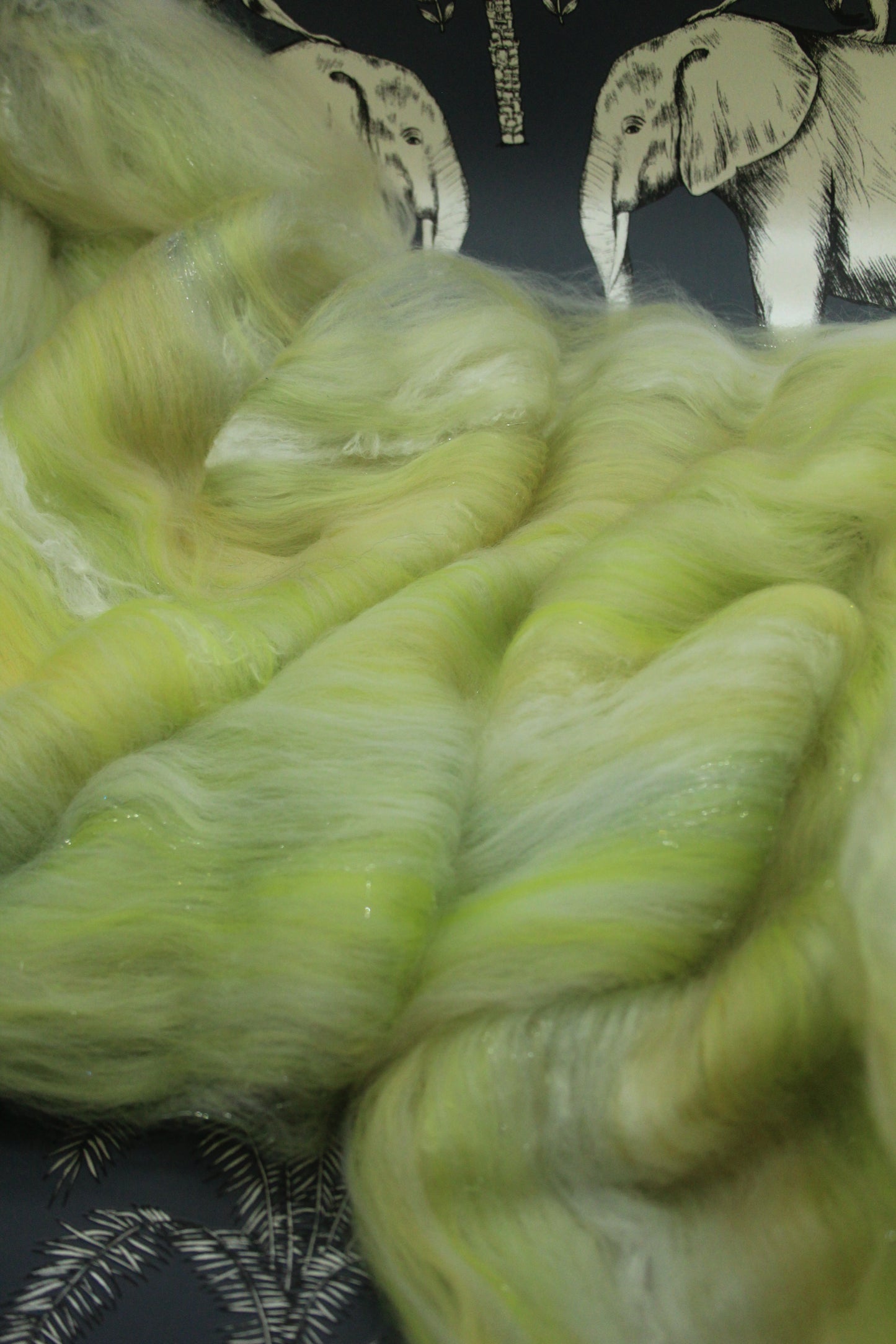Merino Art Batt  - Green White Yellow  - 52 grams 1.8 oz - Wool for felting, spinning and weaving