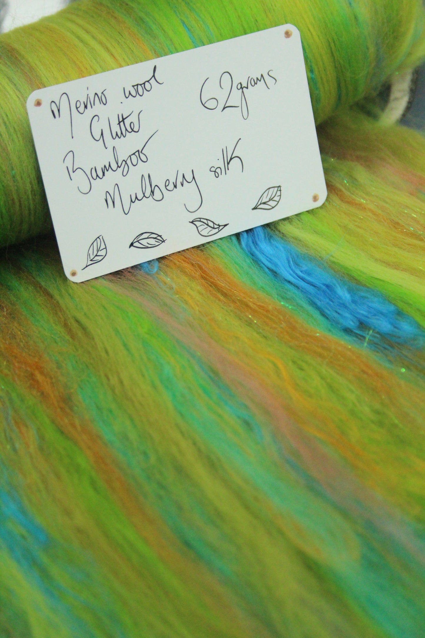 Merino Art Batt  - Green  - 62 grams 2.1 oz - Wool for felting, spinning and weaving