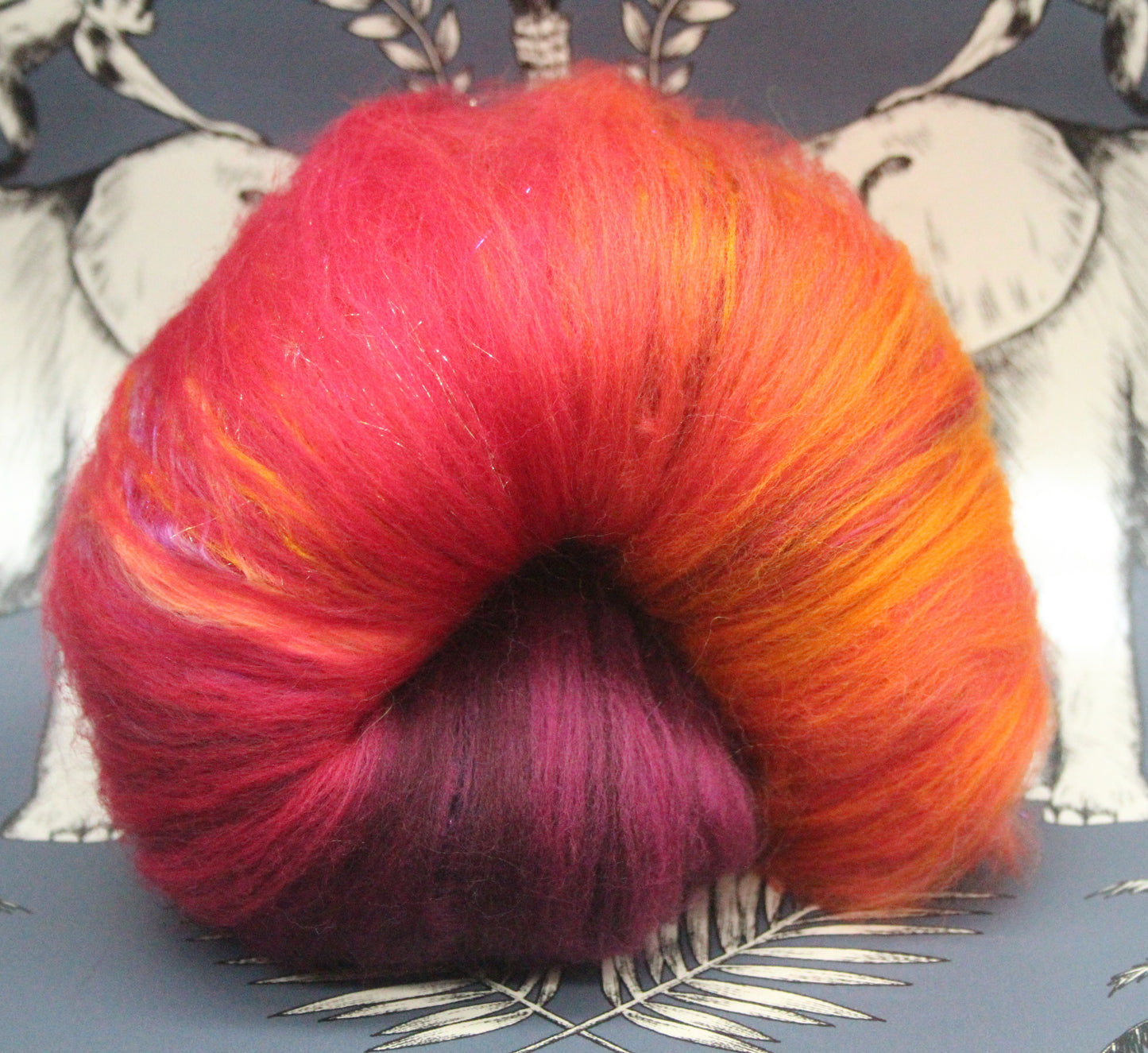 Merino Art Batt  - Orange Red Damson - Gradient - 60 grams 2.1 oz - Wool for felting, spinning and weaving