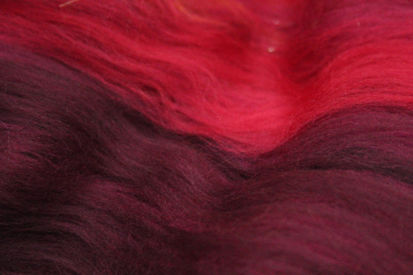 Merino Art Batt  - Orange Red Damson - Gradient - 60 grams 2.1 oz - Wool for felting, spinning and weaving
